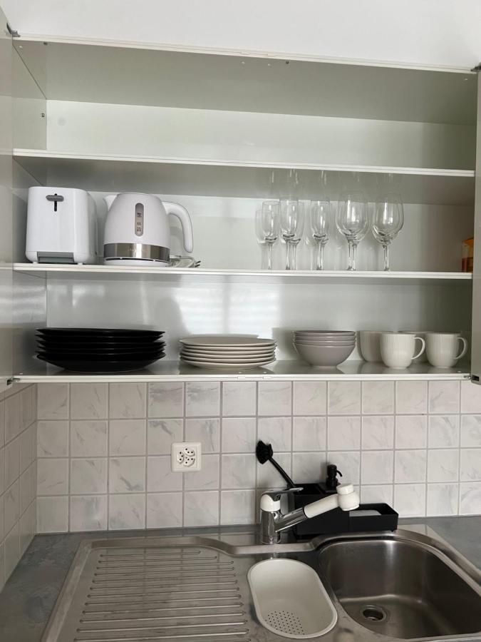 Black&White Apartment Uzwil Ngoại thất bức ảnh